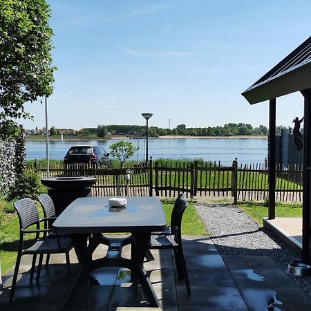 Tiny Haus Auszeit Am See Lathum 외부 사진